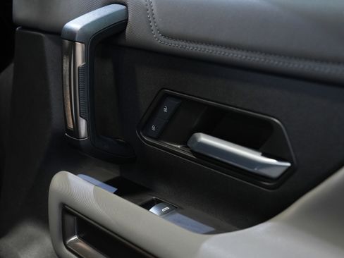 Used 2025 GMC Hummer EV 3X w/ LPO, Sport Package image 26