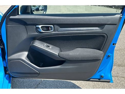 Used 2023 Honda Civic Sport image 16