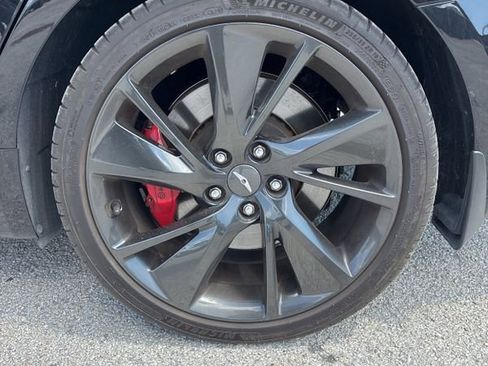 Used 2023 Genesis G70 3.3T w/ Sport Prestige Package RWD image 8