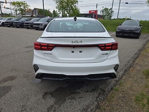 Used 2024 Kia Forte GT-Line FWD image 6