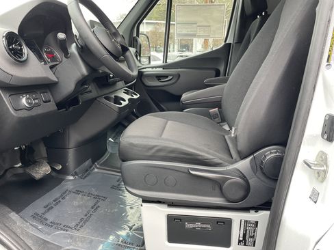 New 2025 Mercedes-Benz Sprinter 2500 image 23