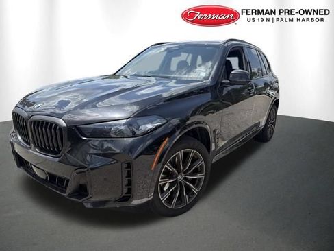 Used 2024 BMW X5 xDrive40i w/ M Sport Package AWD/4WD image 3