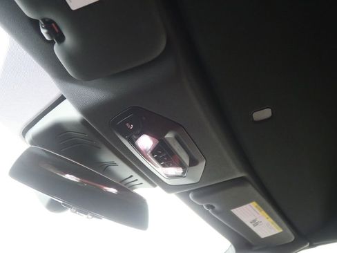 Used 2024 BMW M4 xDrive Competition image 19