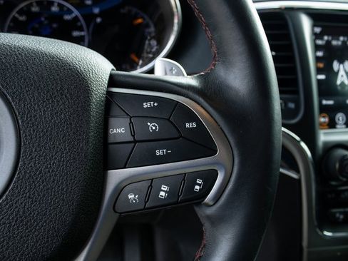 Used 2018 Jeep Grand Cherokee Trailhawk w/ Trailhawk Luxury Group image 16