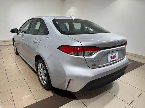 Certified 2023 Toyota Corolla LE image 5