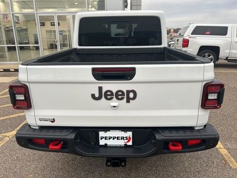 New 2026 Jeep Gladiator Rubicon image 8