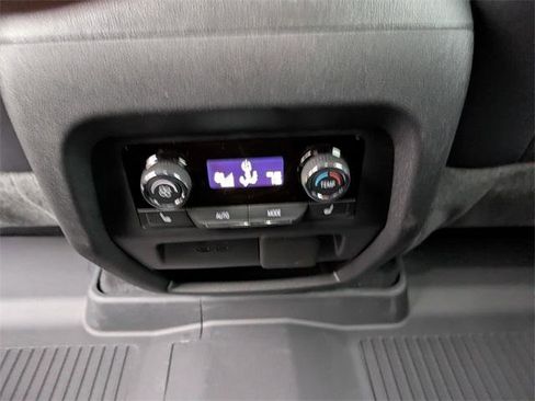 New 2026 Chevrolet Traverse RS w/ LPO, Floor Liner Package image 24