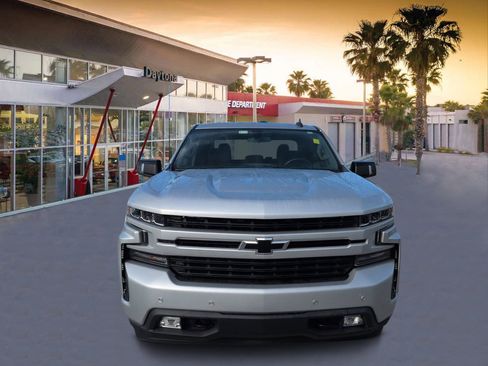 Used 2020 Chevrolet Silverado 1500 RST AWD/4WD image 8