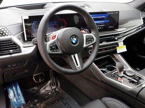 New 2025 BMW X5 M Competition w/ Executive Package image 7