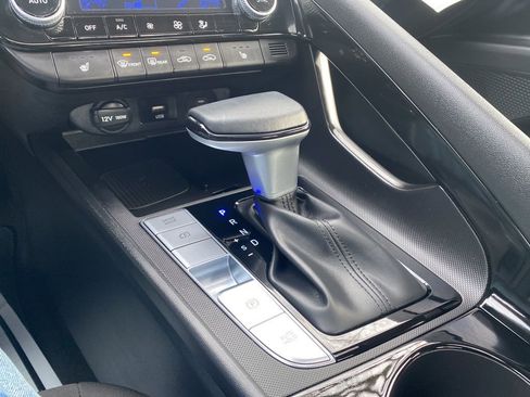 New 2025 Hyundai Elantra SEL image 20