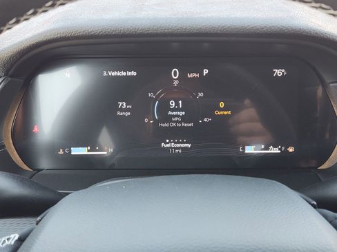 New 2025 Jeep Grand Cherokee L Laredo image 14