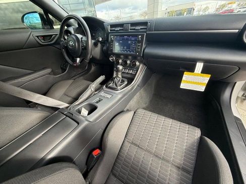 Used 2024 Toyota GR86 RWD image 12