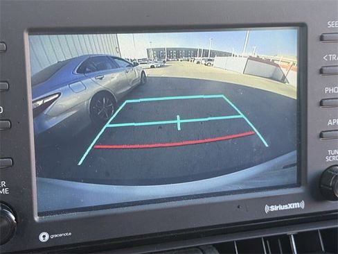 Used 2021 Toyota RAV4 XLE image 18