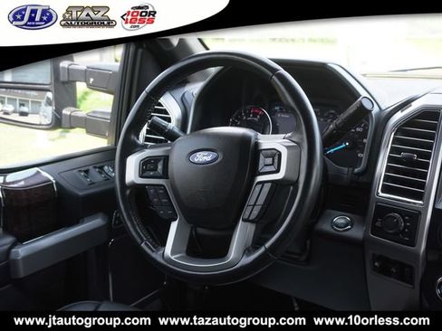 Used 2017 Ford F250 Platinum w/ FX4 Off-Road Package AWD/4WD image 19