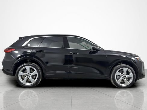 Used 2025 Audi Q5 Premium Plus w/ Premium Plus AWD/4WD image 6