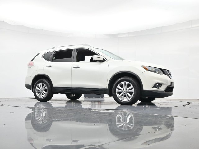 Used 2016 Nissan Rogue SV w/ SV Premium Package AWD/4WD image 35