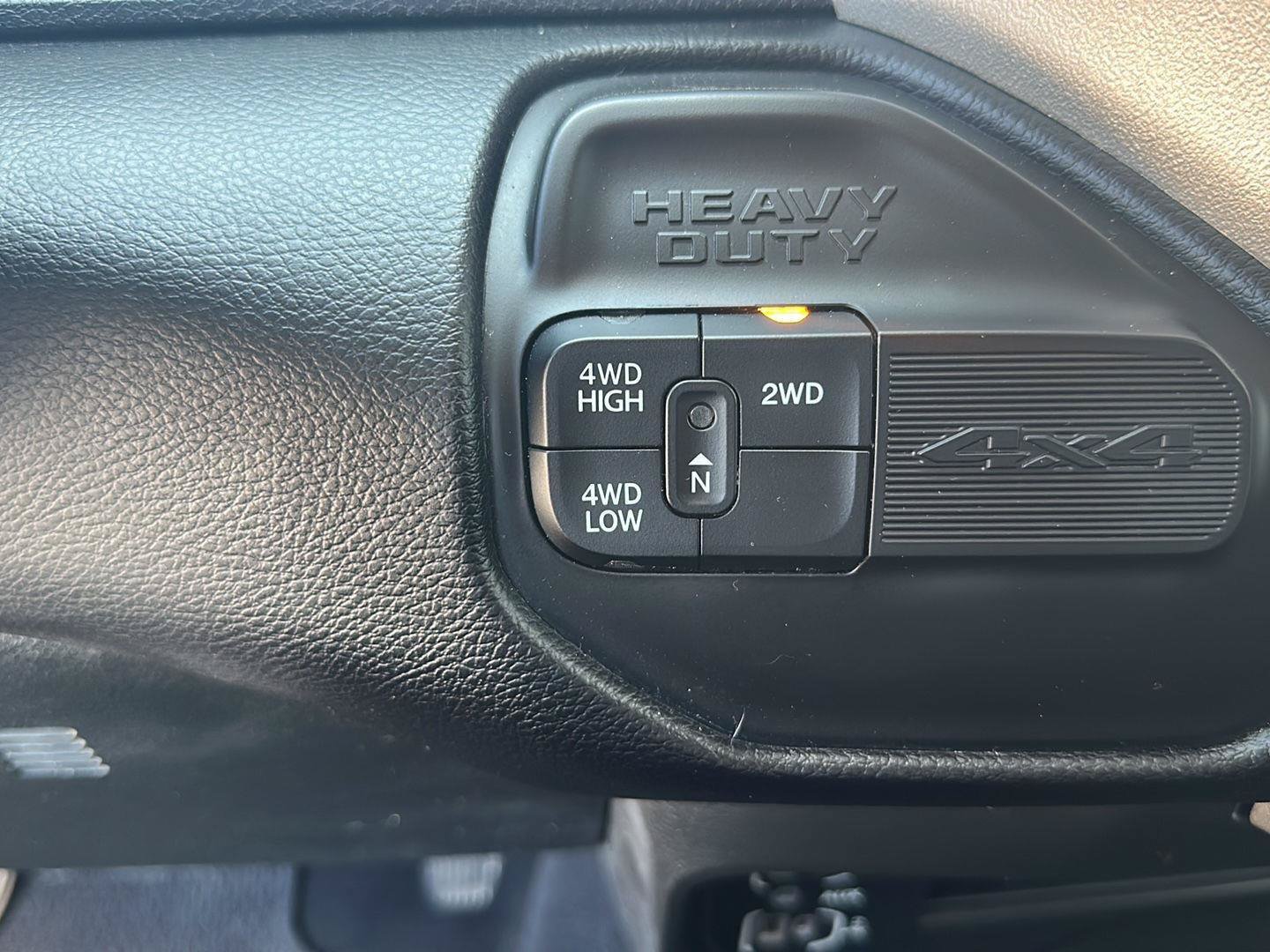 Used 2024 RAM 2500 Laramie w/ Safety Group AWD/4WD image 38