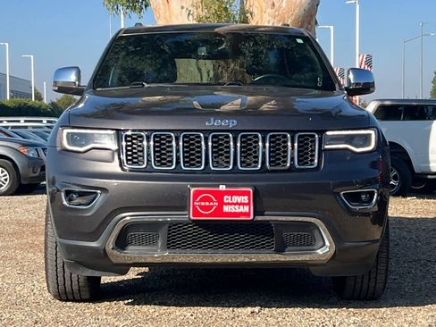 Used 2019 Jeep Grand Cherokee Limited w/ Luxury Group II image 11