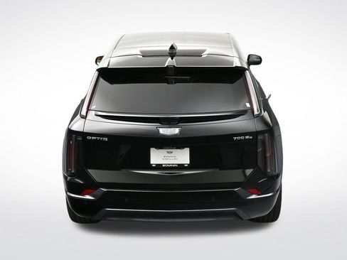 Used 2026 Cadillac Optiq Sport 2 AWD/4WD image 20