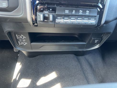 New 2026 RAM 2500 Tradesman AWD/4WD image 26