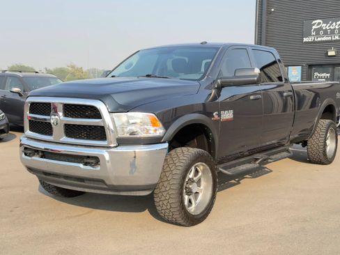 Used 2018 RAM 2500 Tradesman w/ Chrome Appearance Group AWD/4WD image 1
