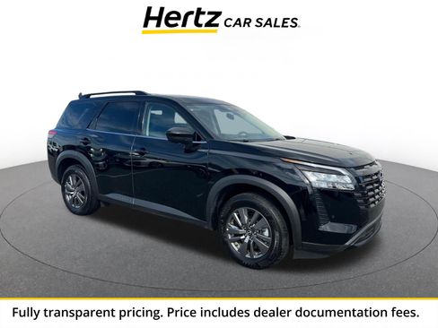 Used 2026 Nissan Pathfinder SV FWD image 1