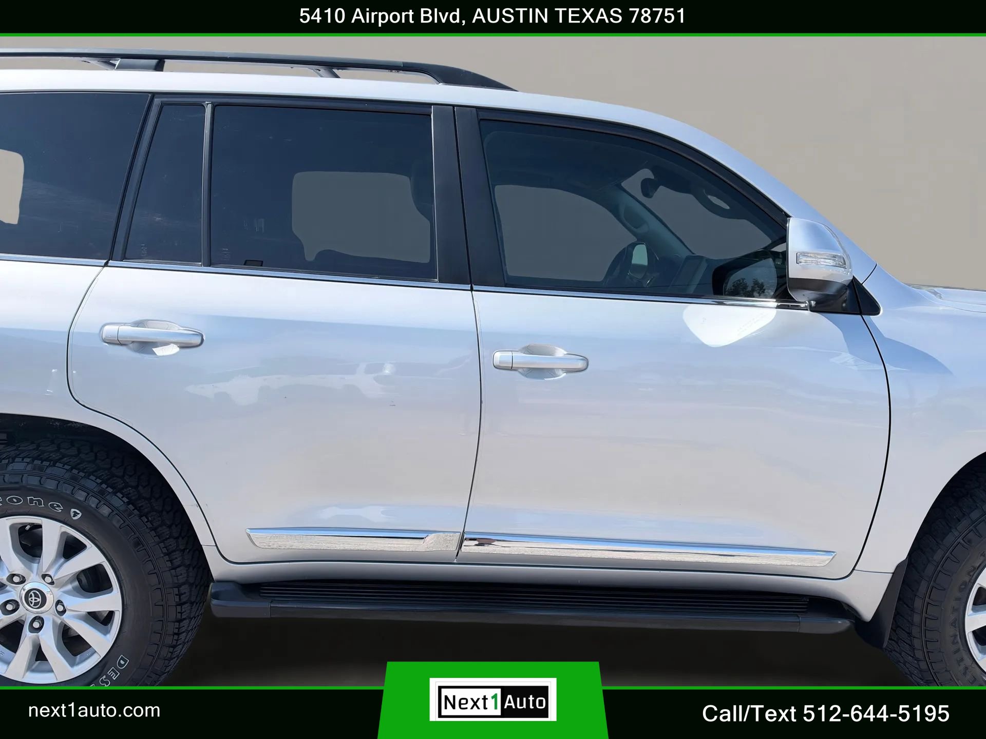 Used 2017 Toyota Land Cruiser AWD/4WD image 7