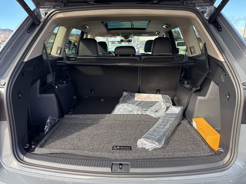 New 2026 Volkswagen Atlas SEL Premium R-Line image 25