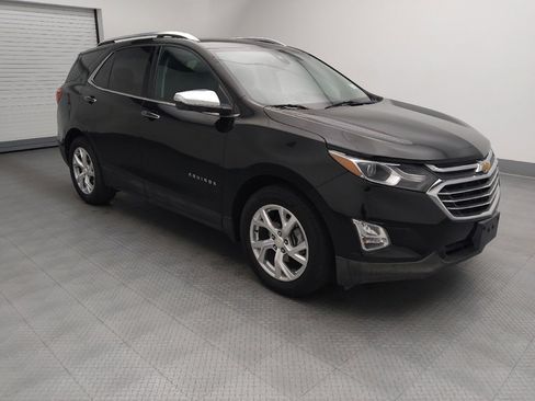 Used 2019 Chevrolet Equinox Premier FWD image 11