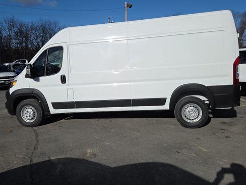 New 2026 RAM ProMaster 2500 FWD image 6