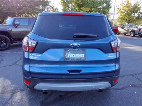 Used 2018 Ford Escape SEL image 7
