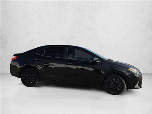 Used 2015 Toyota Corolla L image 4