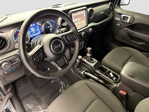 Used 2023 Jeep Wrangler Unlimited w/ 8.4" Radio Group AWD/4WD image 7