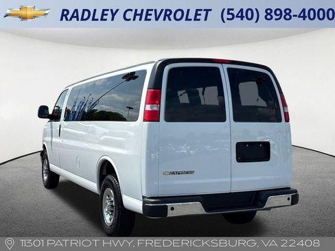 Certified 2024 Chevrolet Express 3500 LT w/ LT Preferred Equipment Group RWD image 14
