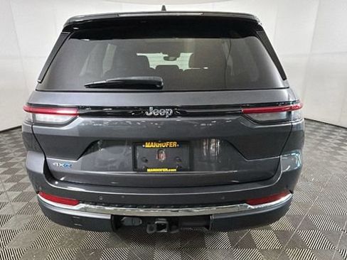 Used 2022 Jeep Grand Cherokee Limited 4xe AWD/4WD image 4