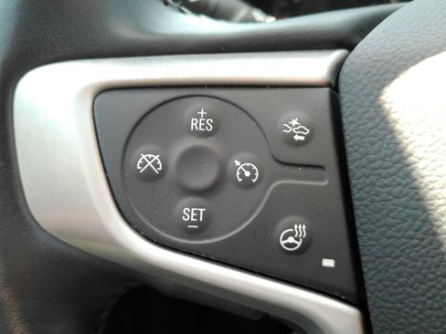 Certified 2022 GMC Terrain SLT w/ Infotainment Package II AWD/4WD image 27