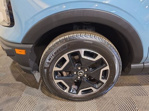 Used 2022 Ford Bronco Sport Outer Banks w/ Tech Package AWD/4WD image 18