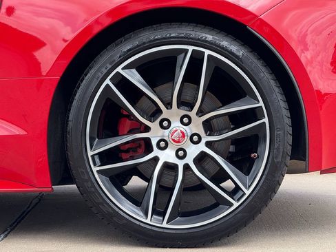 Used 2020 Jaguar F-TYPE Checkered Flag image 45