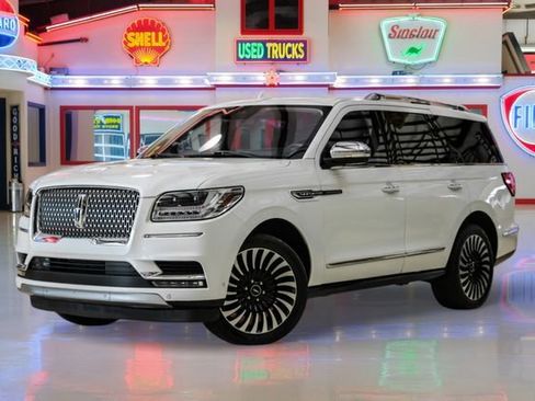 Used 2020 Lincoln Navigator Black Label image 2