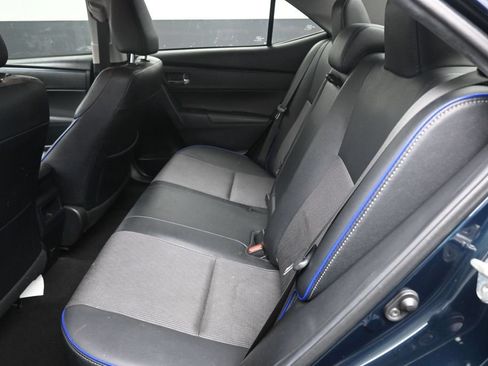 Used 2019 Toyota Corolla SE FWD image 14