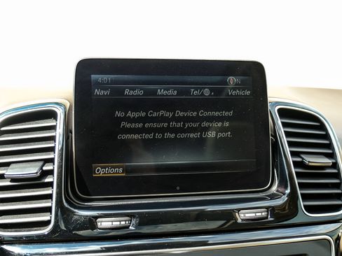 Used 2018 Mercedes-Benz GLE 350 w/ Premium 1 Package image 28