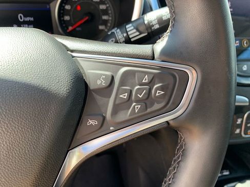 Used 2024 Chevrolet Equinox Premier image 24