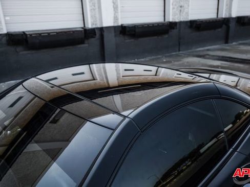 Used 2016 Mercedes-Benz SL 63 AMG AMG SL 63 w/ Driver Assistance Package image 31