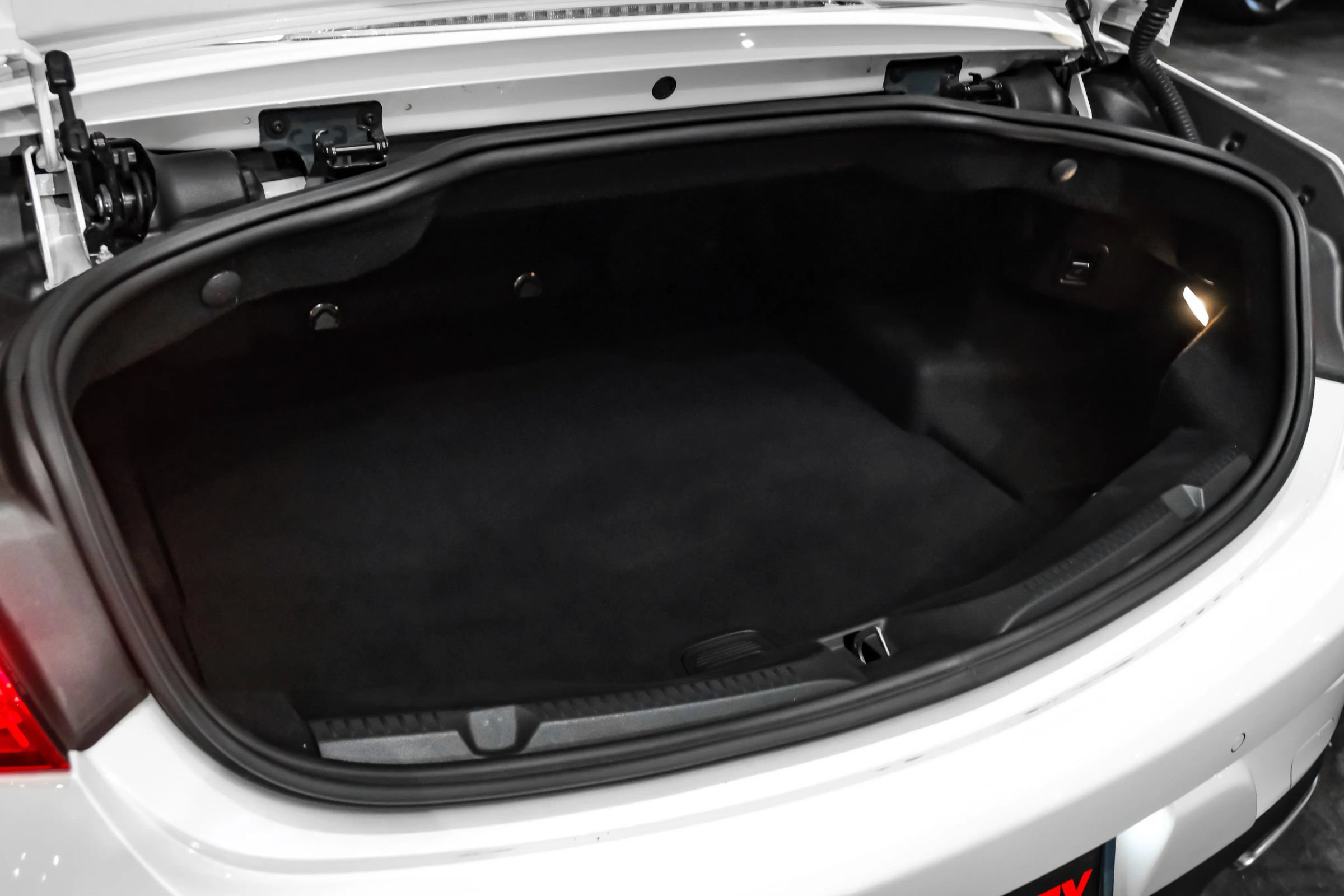 Used 2018 Mercedes-Benz E 400 Cabriolet image 53