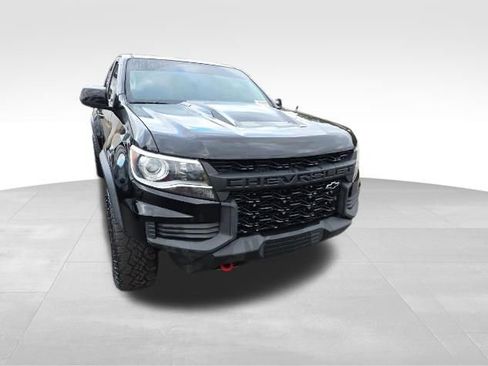 Used 2021 Chevrolet Colorado ZR2 w/ ZR2 Midnight Special Edition image 3