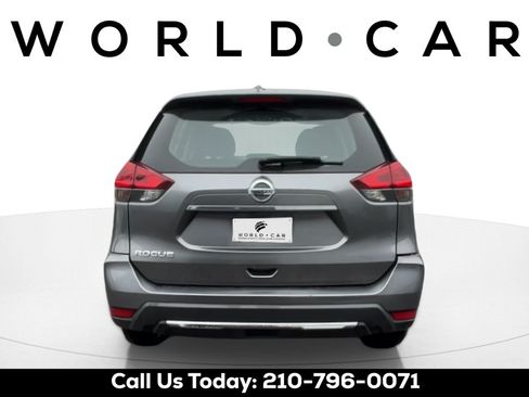Used 2020 Nissan Rogue S FWD image 4