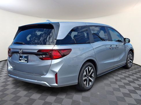 Used 2025 Honda Odyssey EX-L image 7