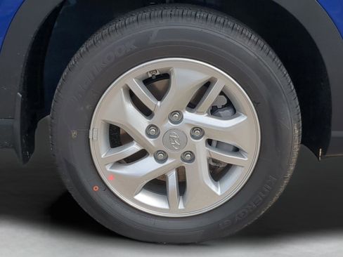 New 2026 Hyundai Venue SE FWD image 11
