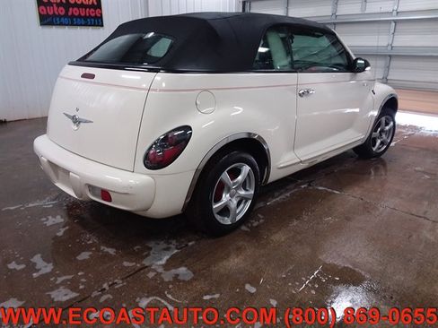 Used 2005 Chrysler PT Cruiser Convertible image 3