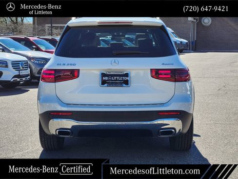 Used 2026 Mercedes-Benz GLB 250 4MATIC image 6